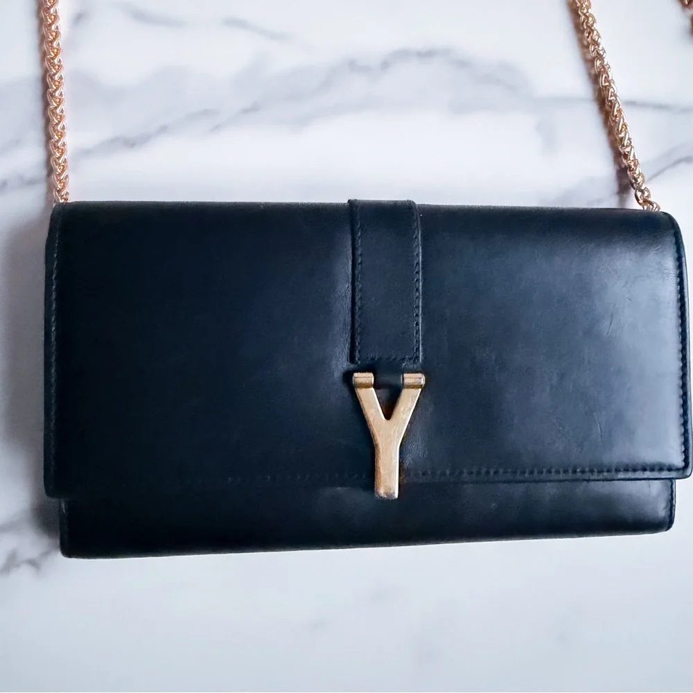 Authentic YSL Ligne Leather wallet on chain - Picture 6 of 13